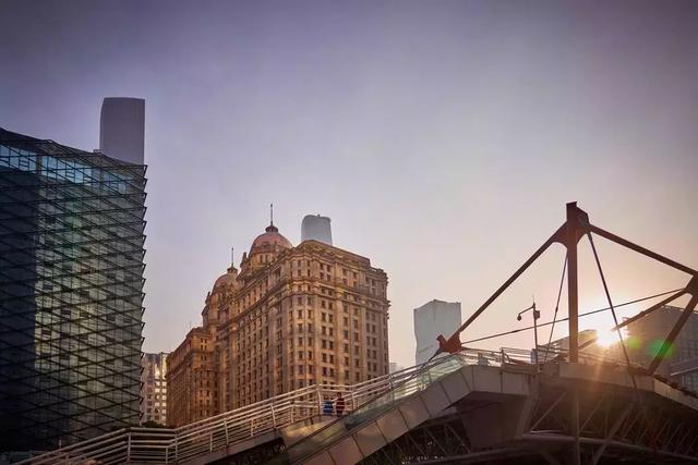 廣東推園區(qū)的生猛，超乎我的想象