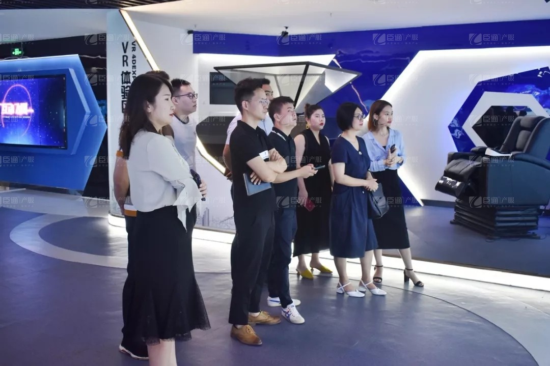 民商華南考察團(tuán)蒞臨臣通參觀交流 民商華南考察團(tuán)蒞臨臣通參觀交流